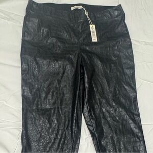 Max Studio Black Skinny Pants